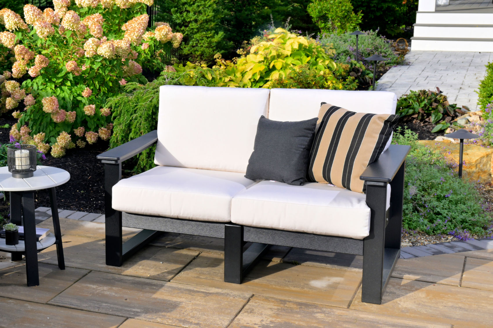 LuxCraft Lanai Outdoor Loveseat